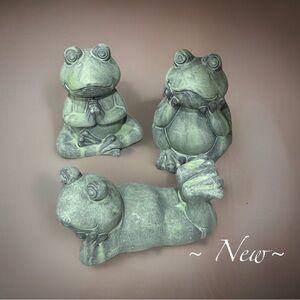 Garden Frogs Cement Painted 3pc Set 🌿🆕🌿 Set of Three Frog Statues